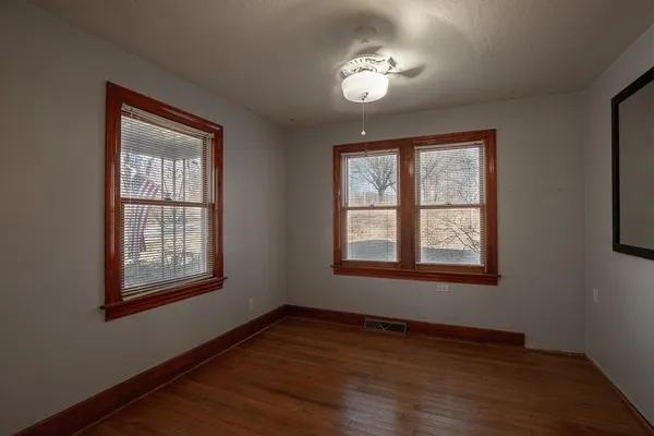 $235,000 | 11813-11815 East Scarritt Avenue, Sugar Creek, MO 64054