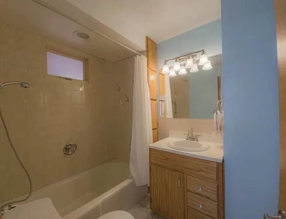 $235,000 | 11813-11815 East Scarritt Avenue, Sugar Creek, MO 64054