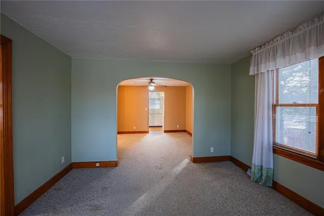 $250,000 | 11813-11815 East Scarritt Avenue, Sugar Creek, MO 64054