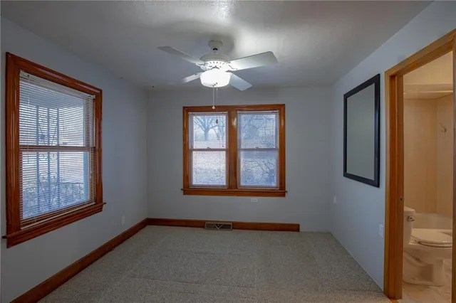 $250,000 | 11813-11815 East Scarritt Avenue, Sugar Creek, MO 64054