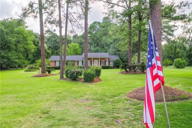 $259,900 | 1120 College Avenue, Blackshear, GA 31516