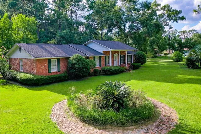 $259,900 | 1120 College Avenue, Blackshear, GA 31516