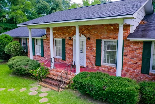 $259,900 | 1120 College Avenue, Blackshear, GA 31516