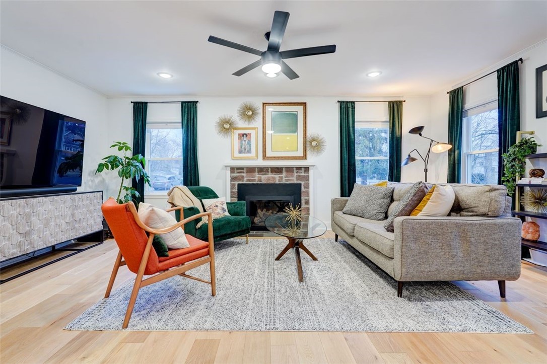 745 South Winton Road Brighton, NY 14618 - Photo 17 of 33