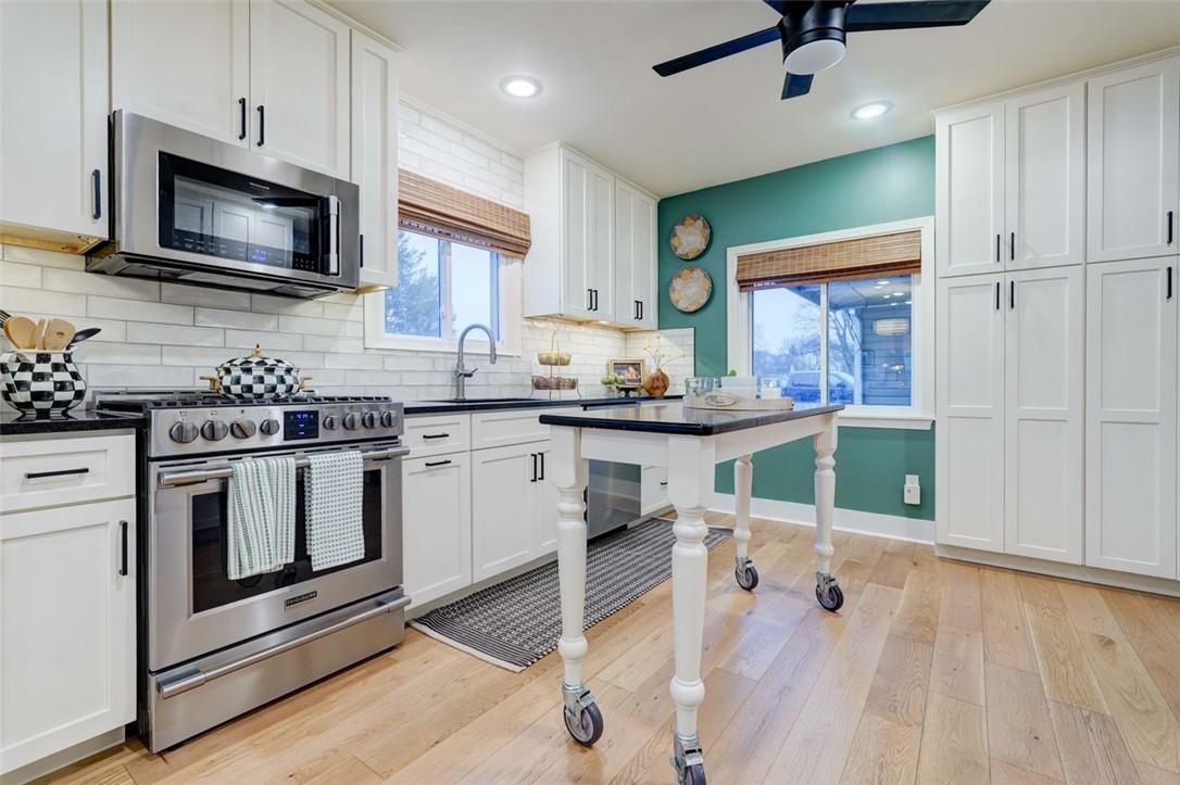 745 South Winton Road Brighton, NY 14618 - Photo 8 of 33