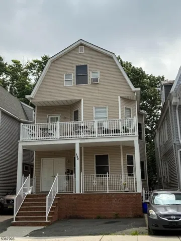 $750,000 | 182 North 19th Street, Unit 3, East Orange, NJ 07017