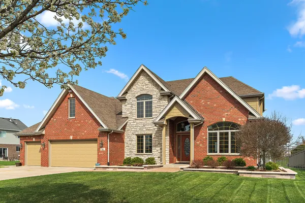$699,900 | 785 Stacey Drive, New Lenox, IL 60451