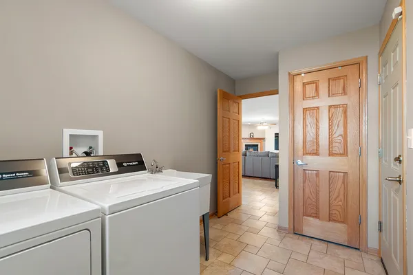 $699,900 | 785 Stacey Drive, New Lenox, IL 60451