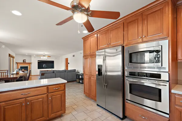 $699,900 | 785 Stacey Drive, New Lenox, IL 60451