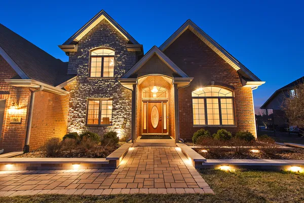 $699,900 | 785 Stacey Drive, New Lenox, IL 60451