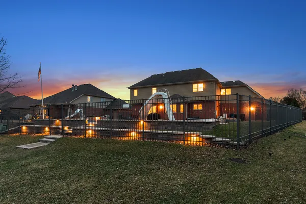 $699,900 | 785 Stacey Drive, New Lenox, IL 60451