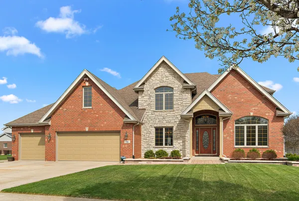 $699,900 | 785 Stacey Drive, New Lenox, IL 60451