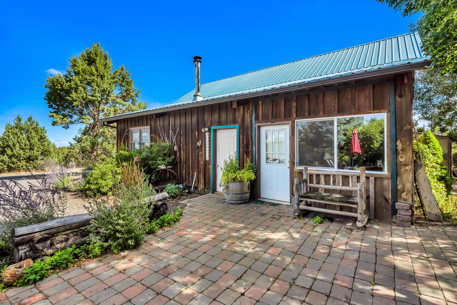 17545 Brandywine Road Bend, OR 97703 - Photo 17 of 30 OReilly_20190919_12_253711_72ppi