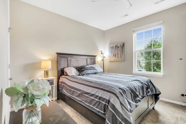 $435,000 | 6296 Doral Drive, Gurnee, IL 60031