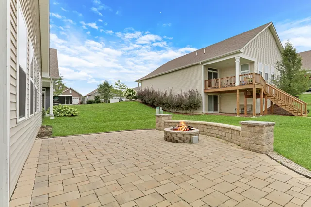 $435,000 | 6296 Doral Drive, Gurnee, IL 60031