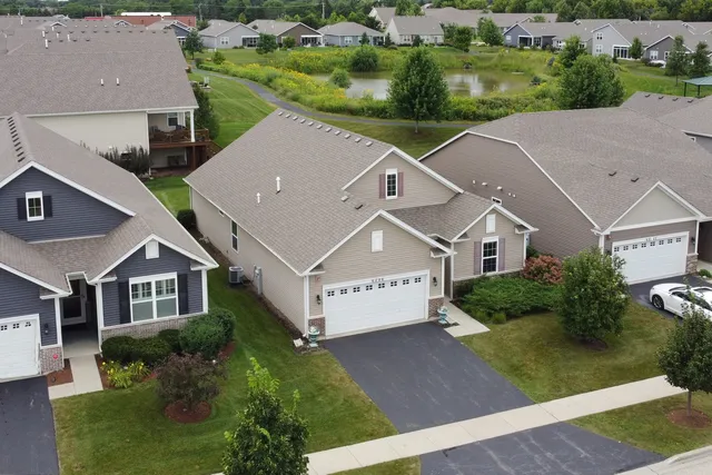 $435,000 | 6296 Doral Drive, Gurnee, IL 60031