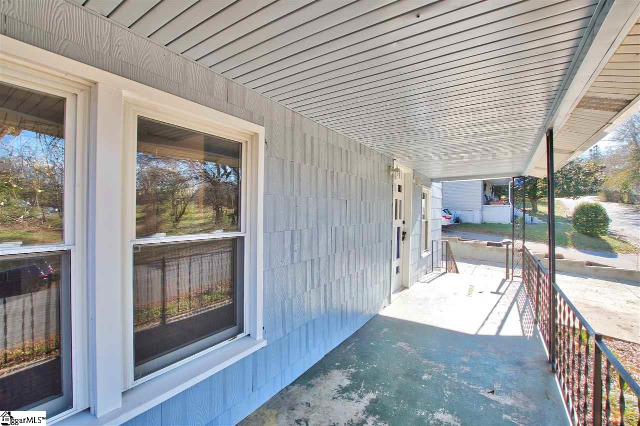 309 Planer Street Pickens, SC 29671 - Photo 2 of 18 Gallery Image 2