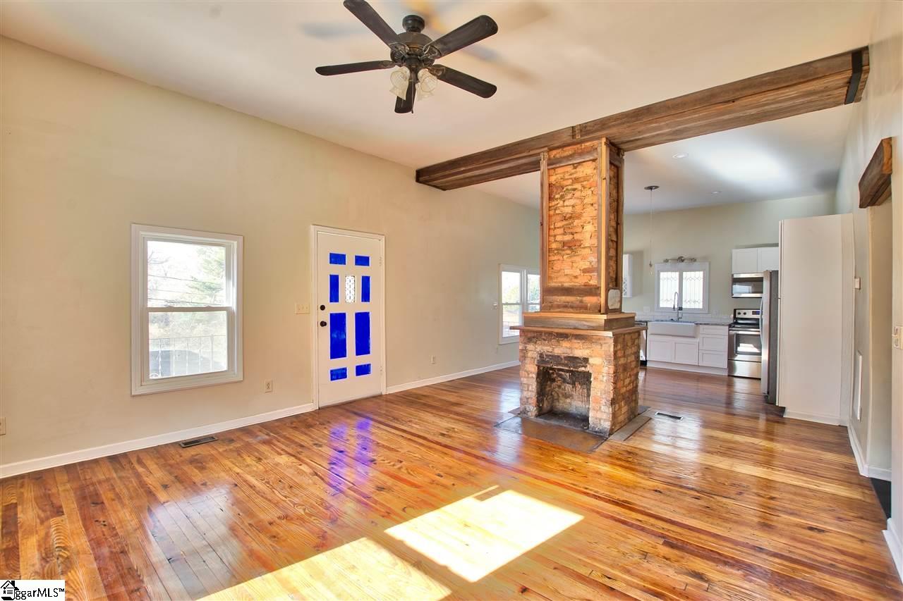 309 Planer Street Pickens, SC 29671 - Photo 5 of 18 Gallery Image 5