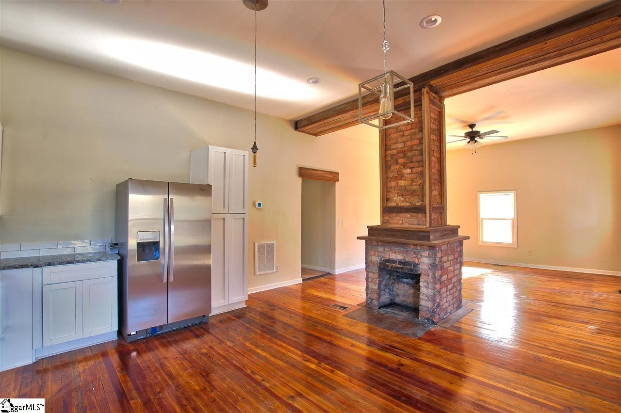 309 Planer Street Pickens, SC 29671 - Photo 6 of 18 Gallery Image 6