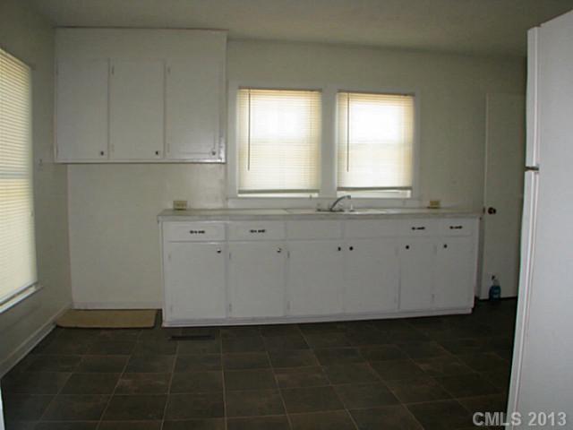 2115 Brantley Road Kannapolis, NC 28083 - Photo 5 of 13 Gallery Image 5