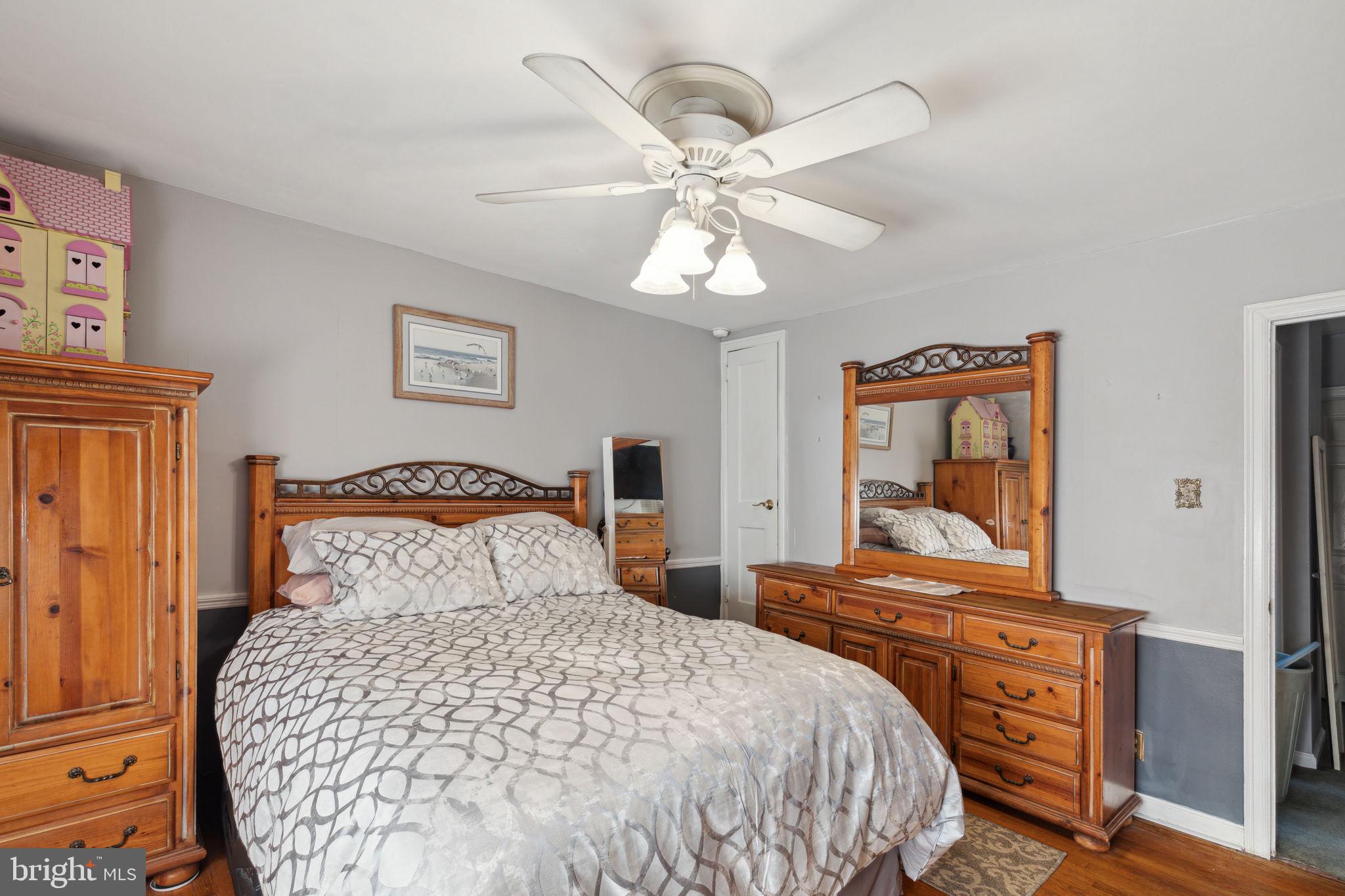 2909 Hellerman Street Philadelphia, PA 19149 - Photo 11 of 25