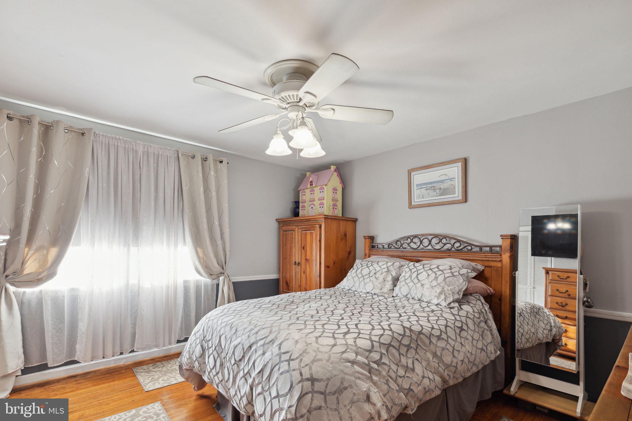 2909 Hellerman Street Philadelphia, PA 19149 - Photo 13 of 25