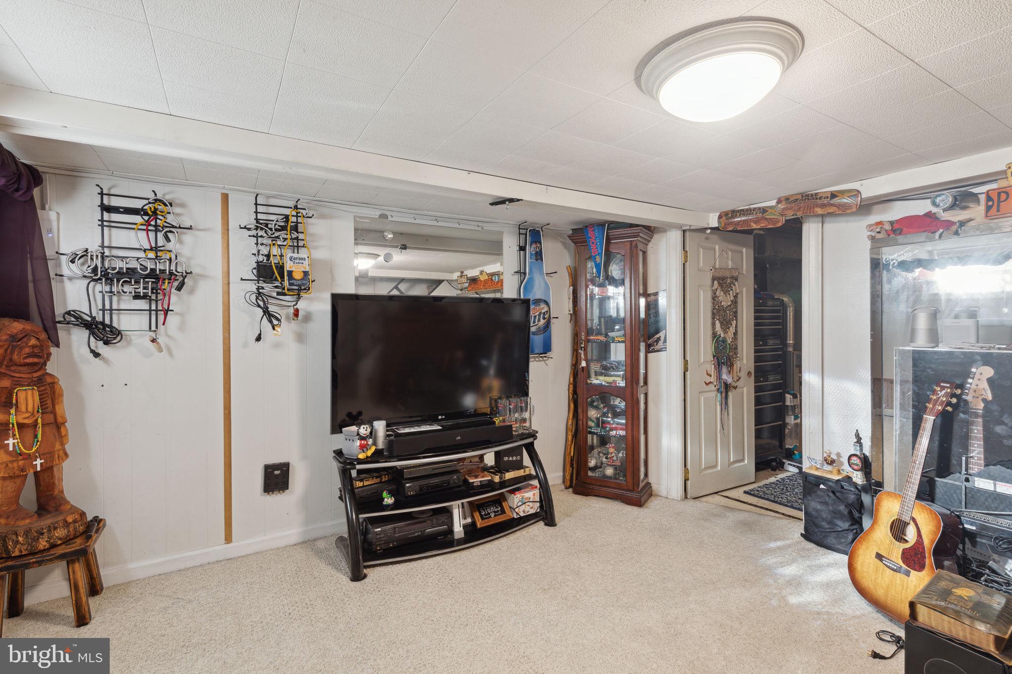 2909 Hellerman Street Philadelphia, PA 19149 - Photo 18 of 25