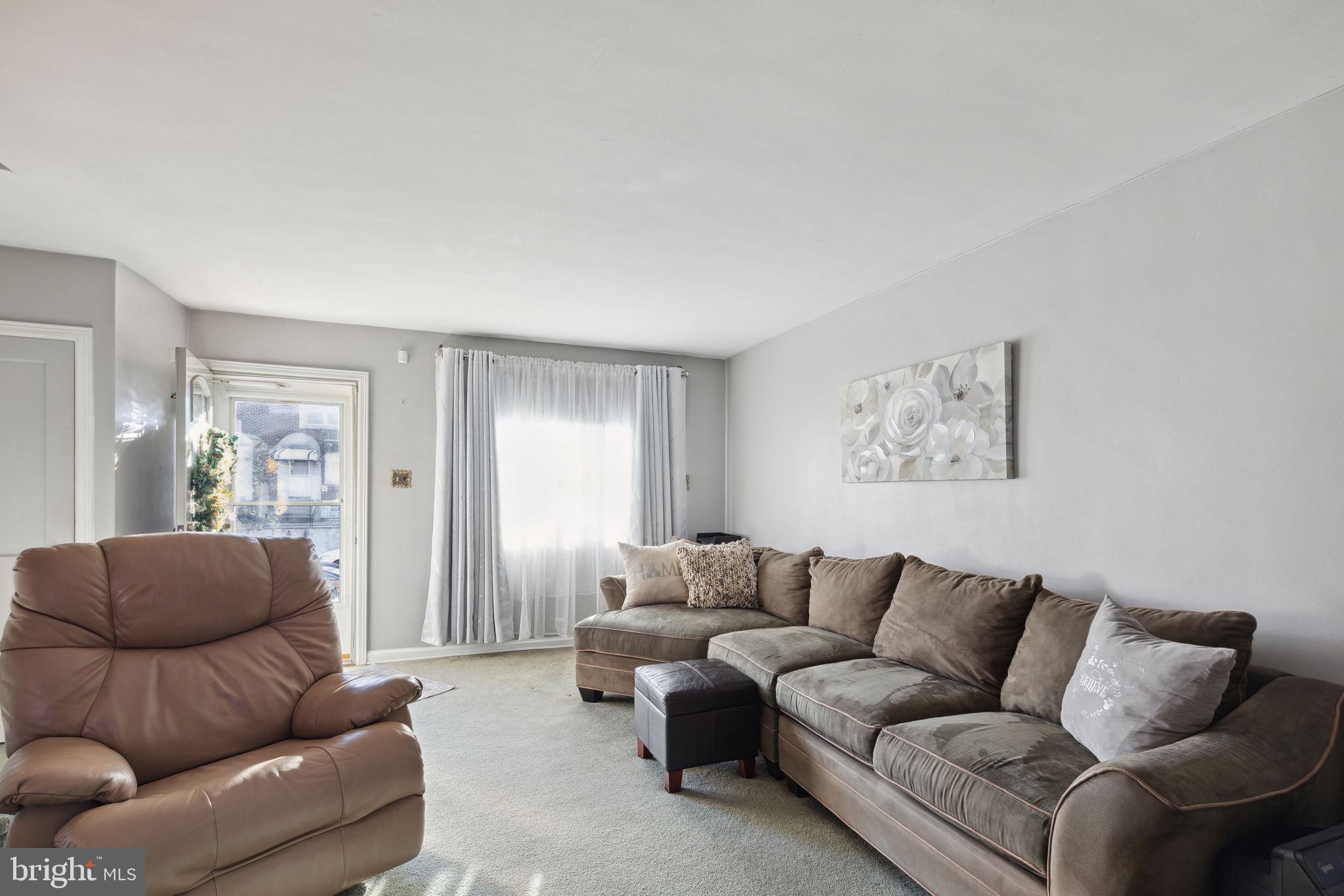 2909 Hellerman Street Philadelphia, PA 19149 - Photo 6 of 25