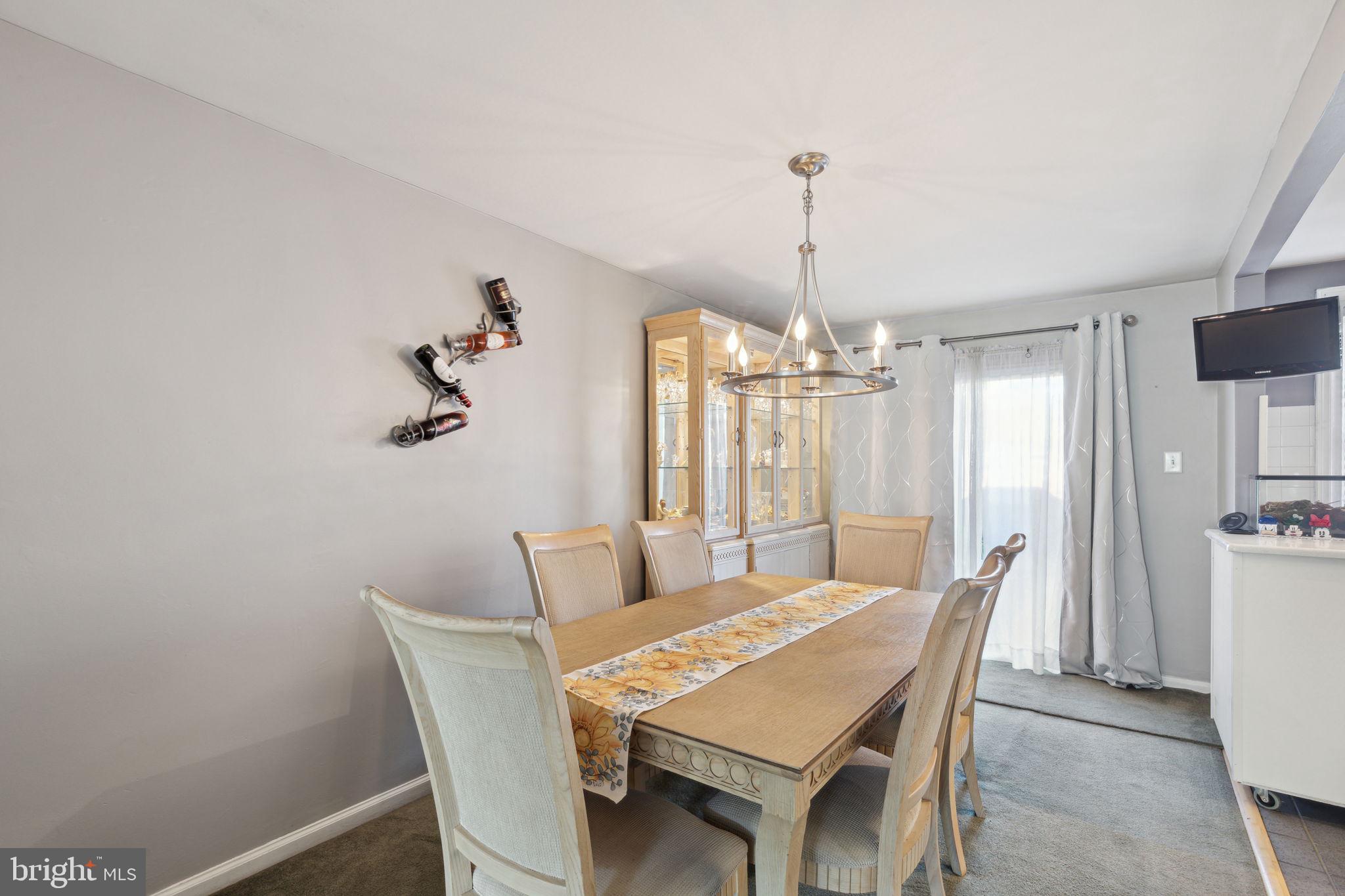 2909 Hellerman Street Philadelphia, PA 19149 - Photo 8 of 25