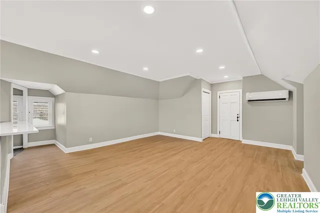 $550,000 | 28 South 1st Street, Bangor, PA 18013