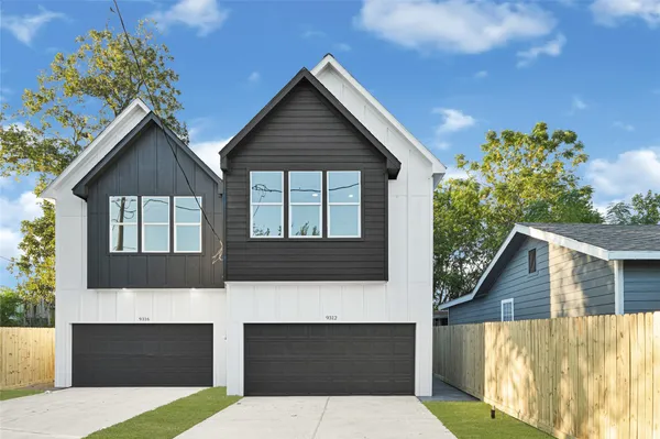 $2,000 | 9316 Waller Street, Houston, TX 77012