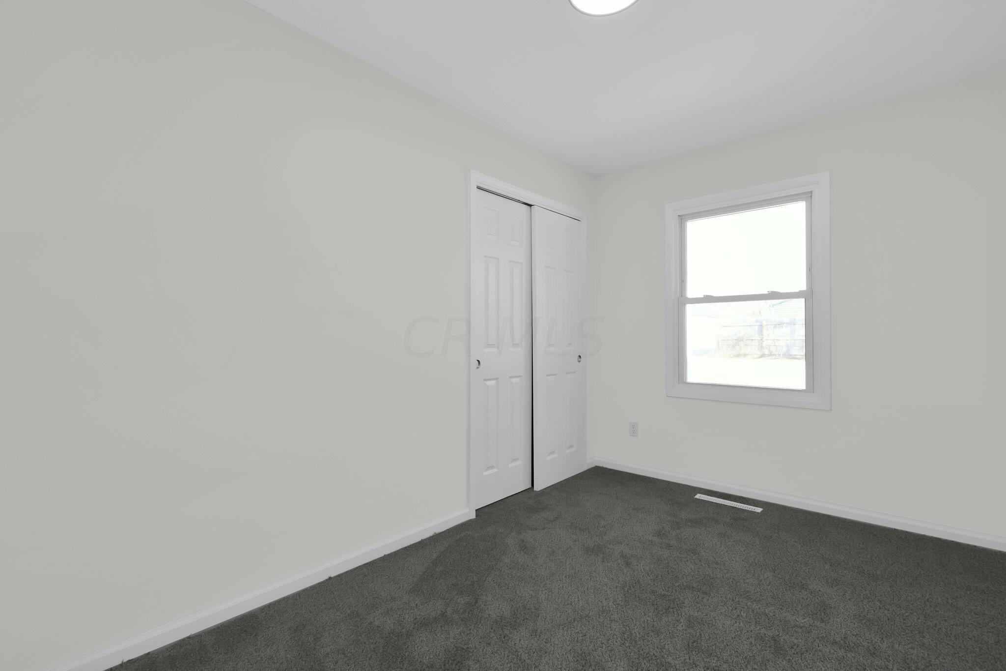 4538 Grimsby Road Columbus, OH 43227 - Photo 13 of 21 15-web-or-mls-4538-grimsby-rd