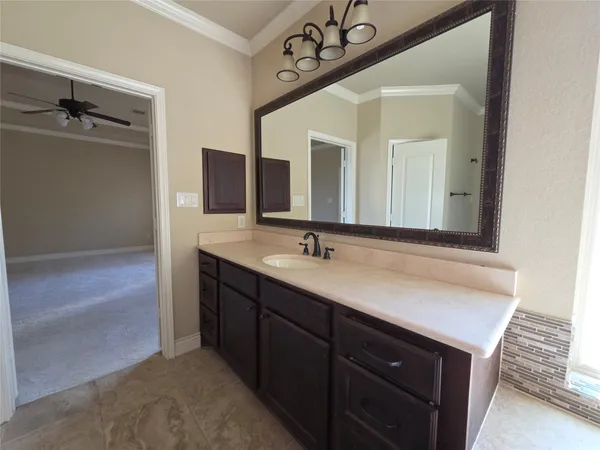 $3,000 | 14 Jonquil Place, Tomball, TX 77375