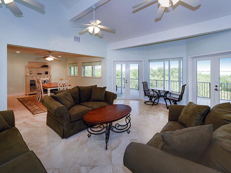1525 Niles Road Summerland Key, FL 33042 - Photo 8 of 27 Great Room