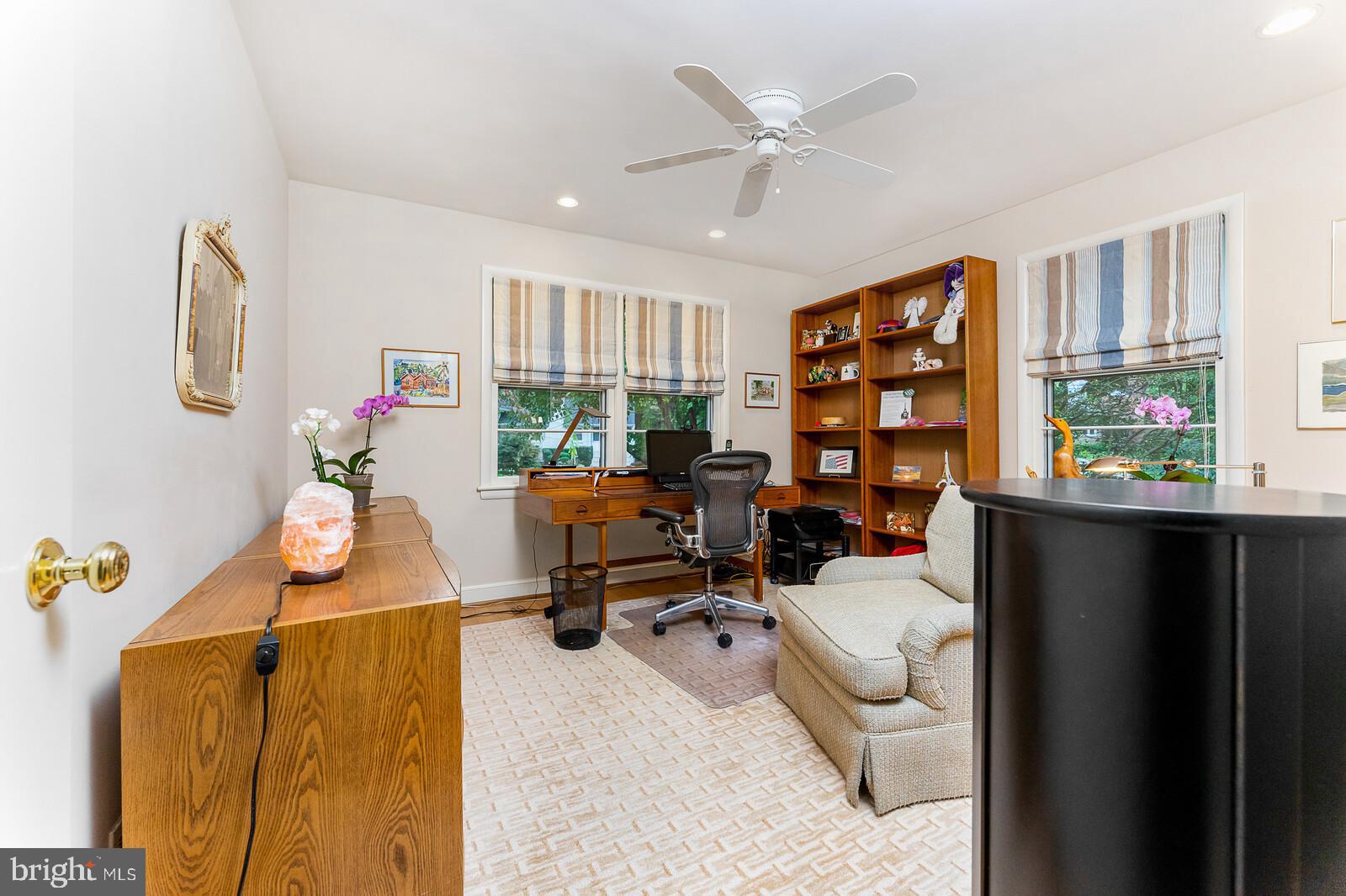 9414 Crosby Road Silver Spring, MD 20910 - Photo 20 of 33 Gallery Image 20