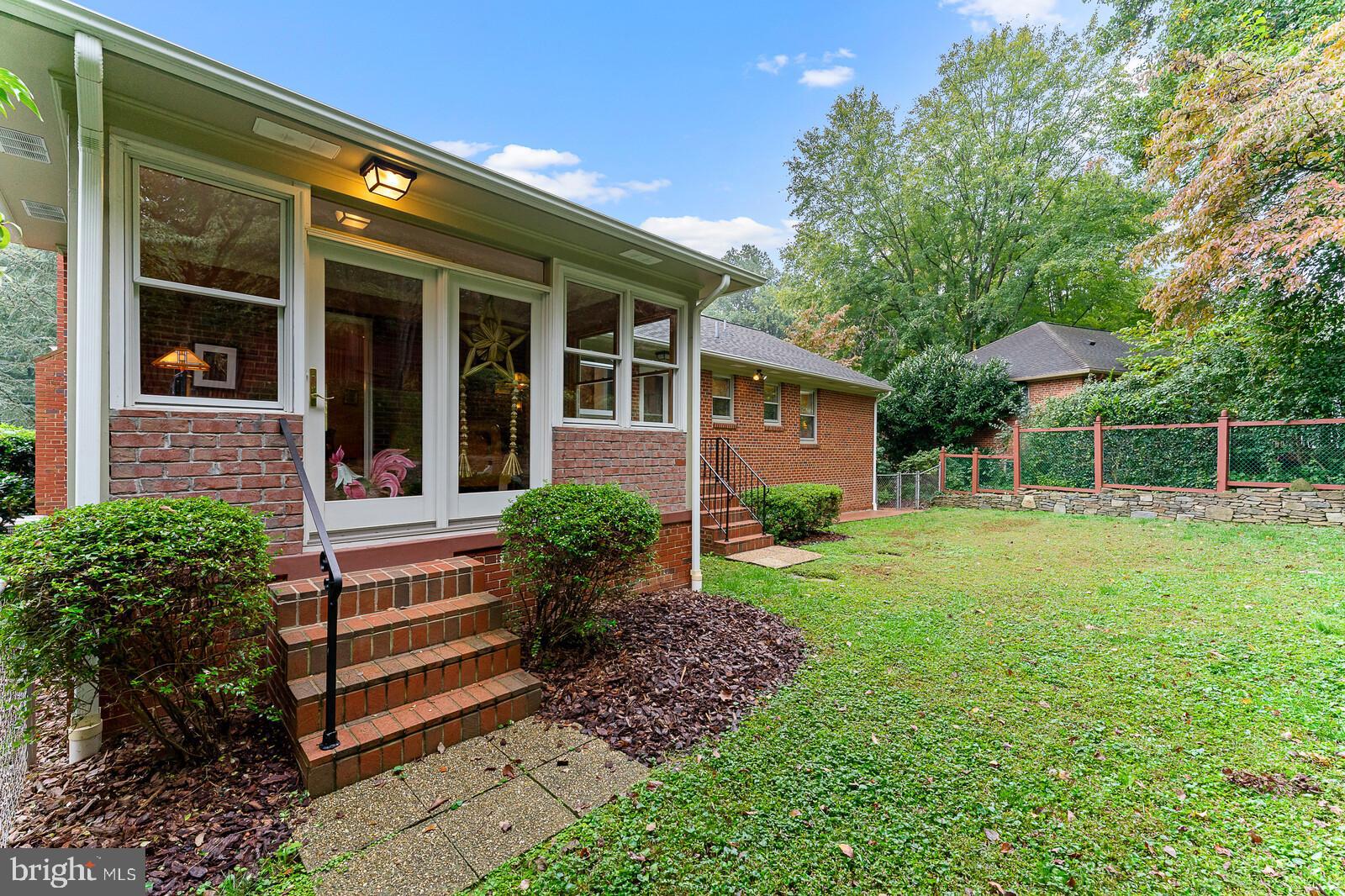 9414 Crosby Road Silver Spring, MD 20910 - Photo 26 of 33 Gallery Image 26