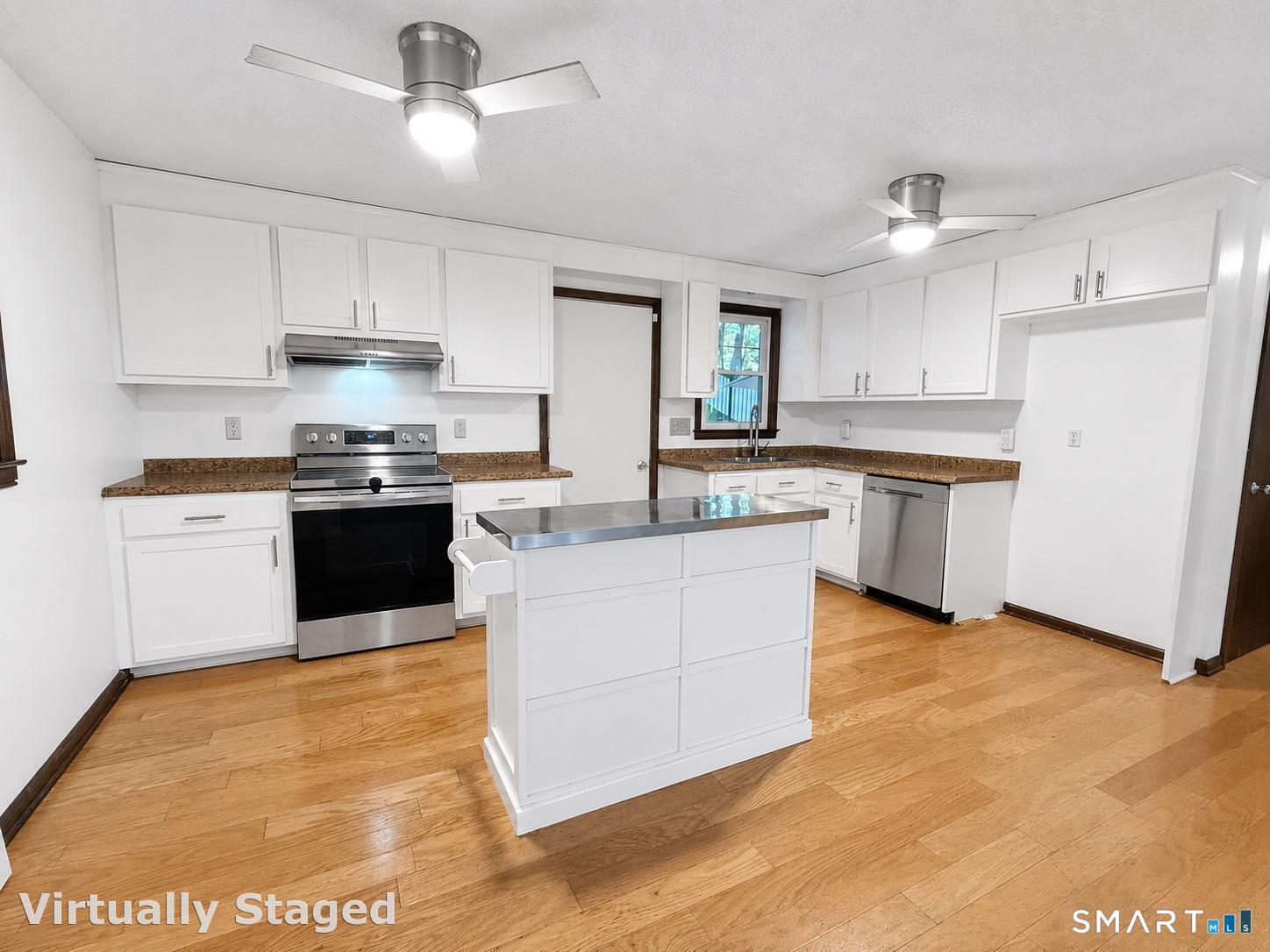 112 Ambler Road Bristol, CT 06010 - Photo 11 of 31