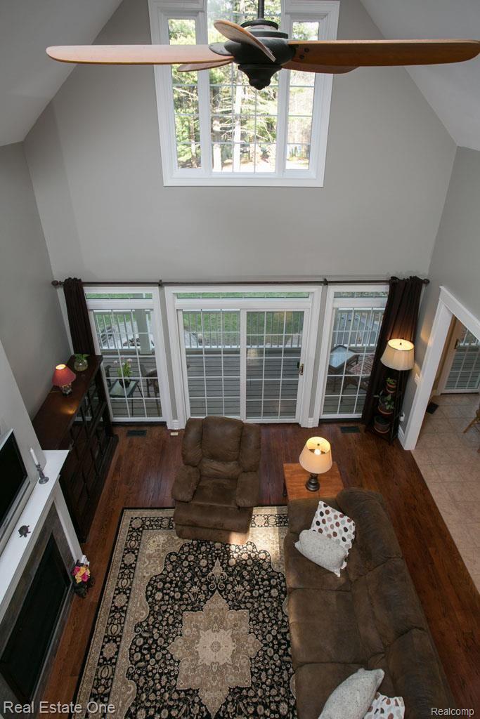 8641 Chambers Road Pinckney, MI 48169 - Photo 33 of 59 4Y0A8935.jpg
