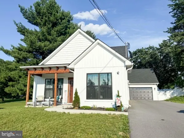 $345,000 | 1311 Marvic Drive, Chambersburg, PA 17202
