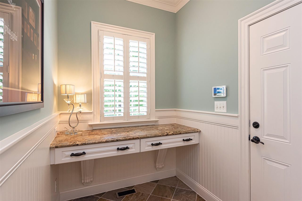 2024 Macon Ridge Road Raleigh, NC 27613 - Photo 29 of 30 Mudroom