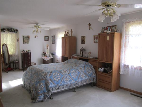 85 Madison Road Tewksbury, MA 01876 - Photo 14 of 21 Gallery Image 14