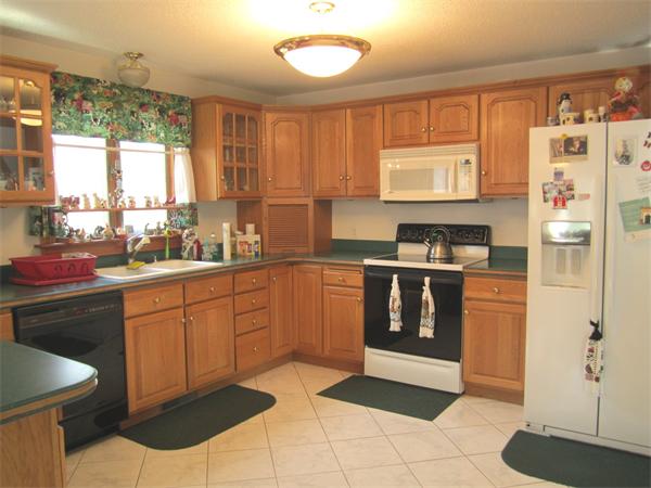 85 Madison Road Tewksbury, MA 01876 - Photo 5 of 21 Gallery Image 5