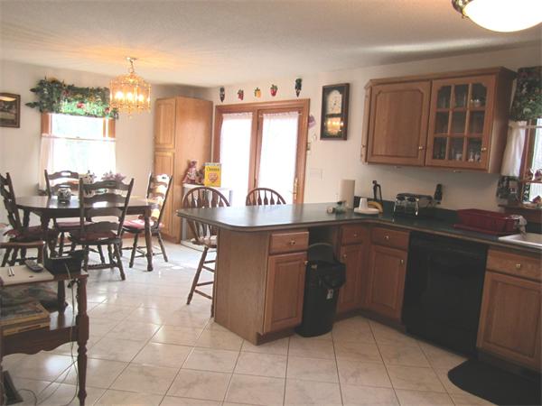 85 Madison Road Tewksbury, MA 01876 - Photo 10 of 21 Gallery Image 10
