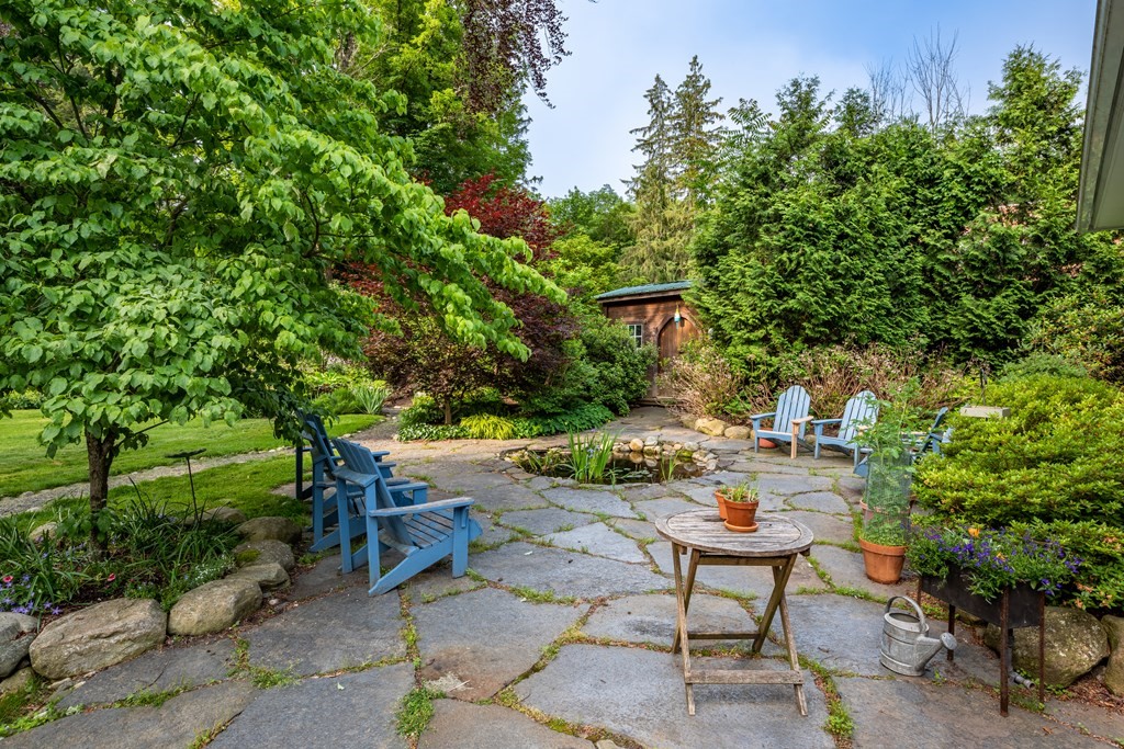 54 Snell Street Amherst, MA 01002 - Photo 4 of 42 a view of a backyard with sitting area