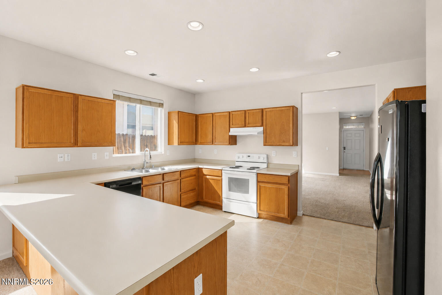 2204 Big Trail Circle Reno, NV 89521 - Photo 11 of 37 11-EJ8A1342