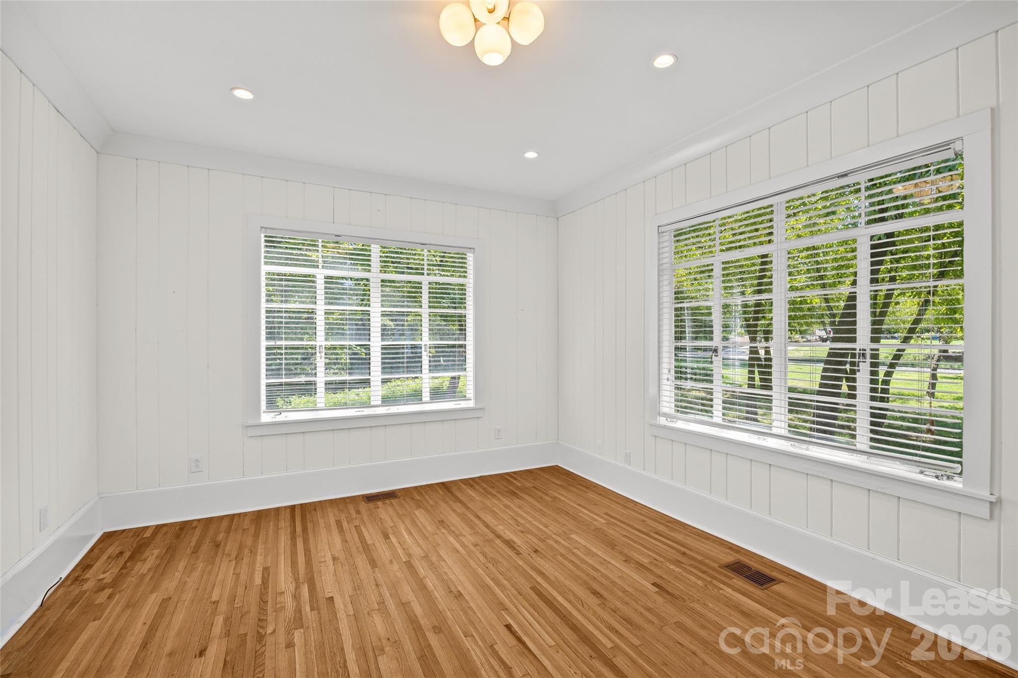 2025 Sharon Road Charlotte, NC 28207 - Photo 11 of 30 Gallery Image 11