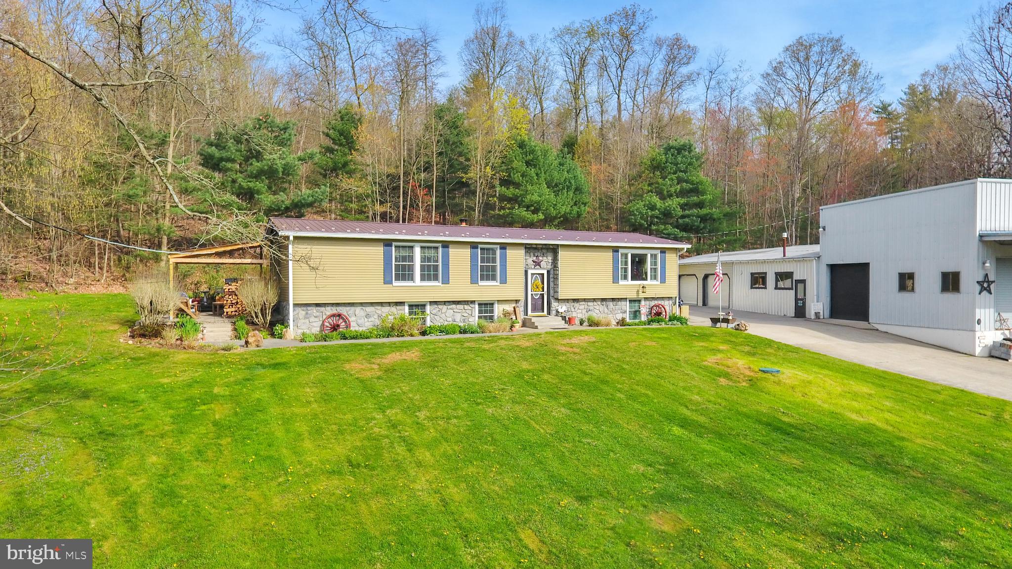 664 Paige Ridge Road New Bloomfield, PA 17068 - Photo 2 of 70 Gallery Image 2