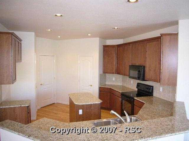 2813 Cinnabar Road Colorado Springs, CO 80921 - Photo 5 of 12
