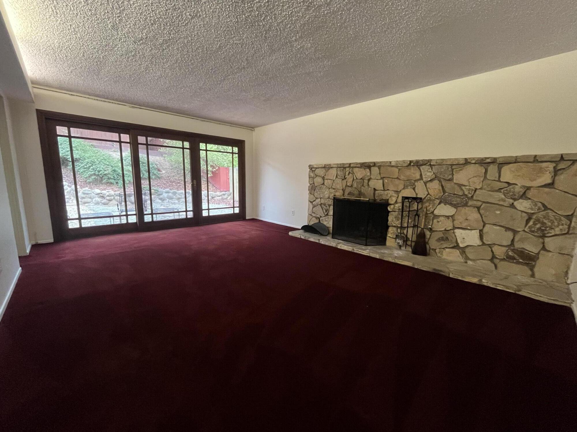 668 Willowglen Road Santa Barbara, CA 93105 - Photo 7 of 27 IMG_9095