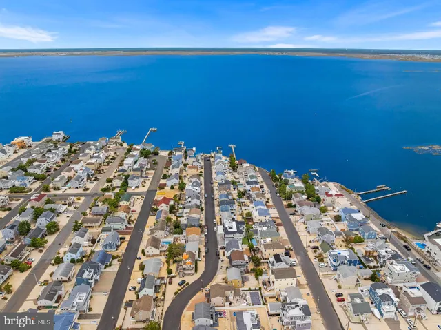 $1,249,000 | 24 Mea Lane, Long Beach Township, NJ 08008